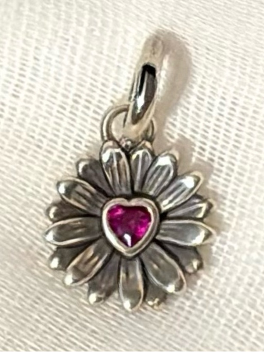 Daisy & Pink Heart Vintage Style Clip Charm | 925 Sterling | Carabiner Clip